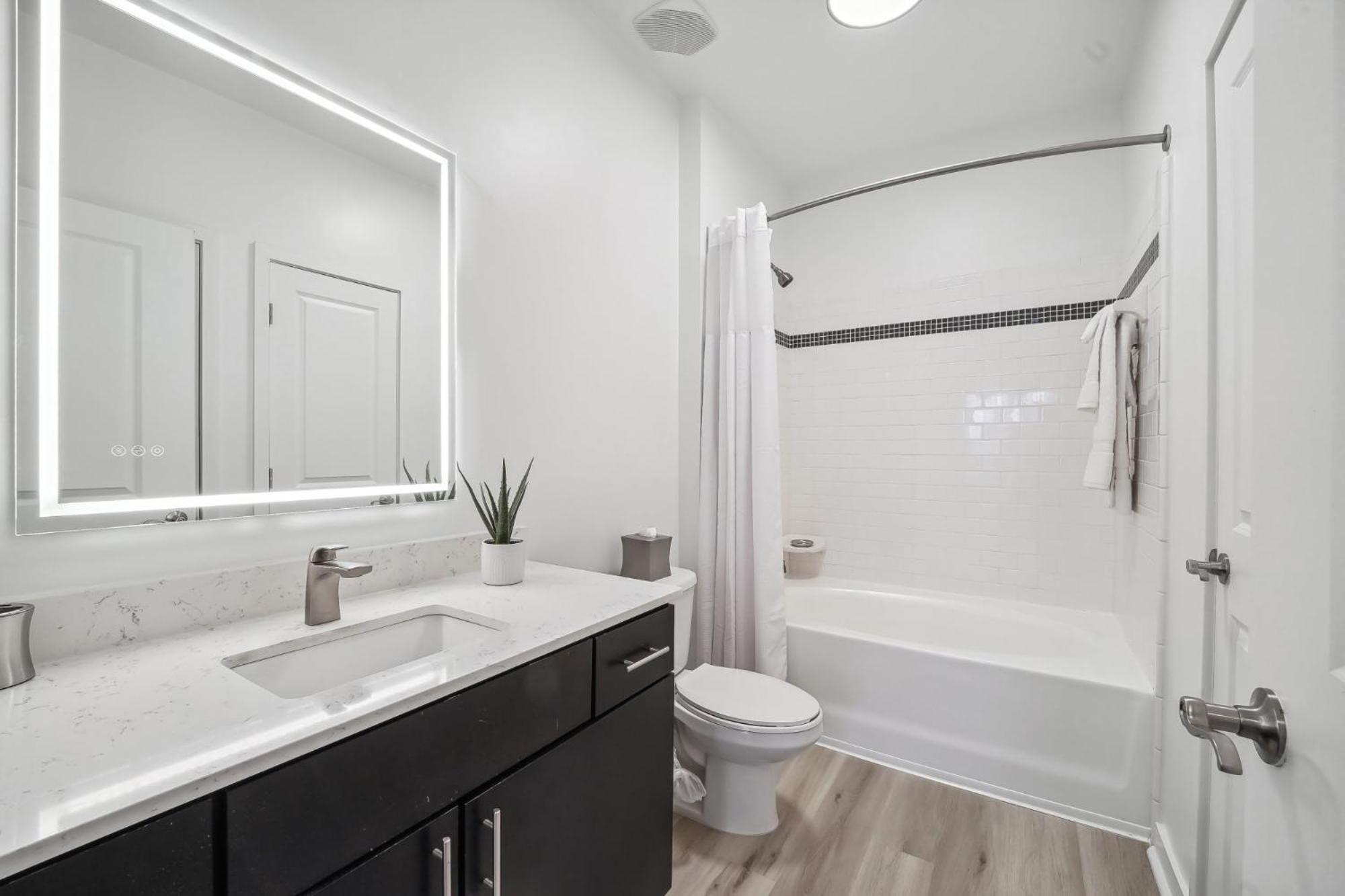 Premium Apartments And Studios At Midtown 205 In Charlotte Eksteriør bilde