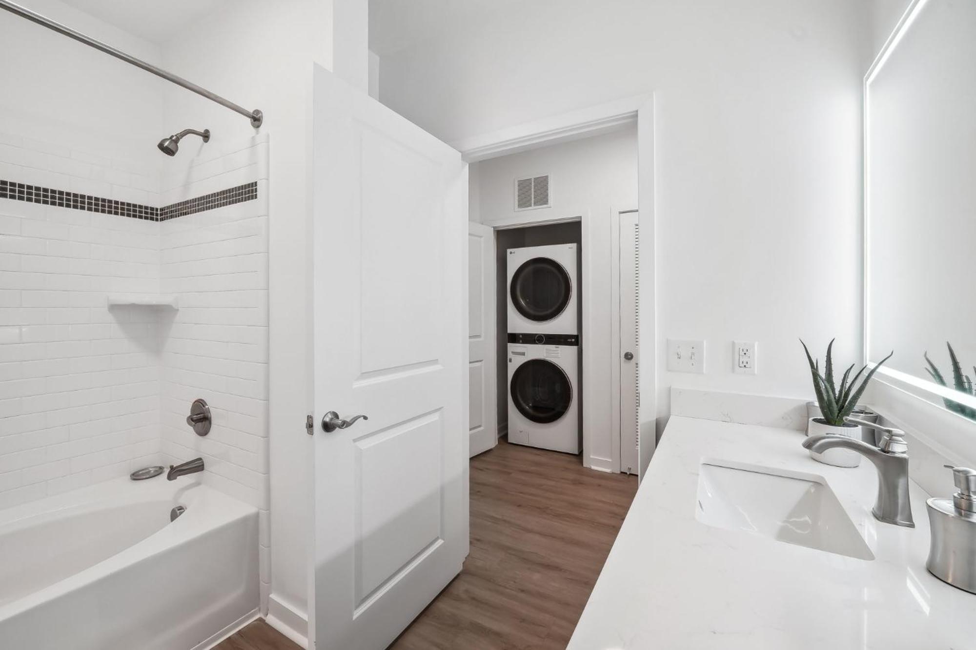 Premium Apartments And Studios At Midtown 205 In Charlotte Eksteriør bilde