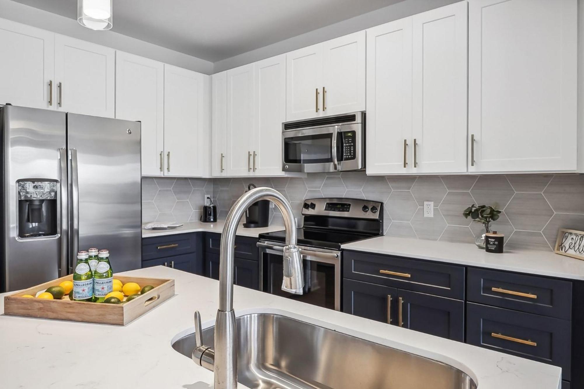 Premium Apartments And Studios At Midtown 205 In Charlotte Eksteriør bilde